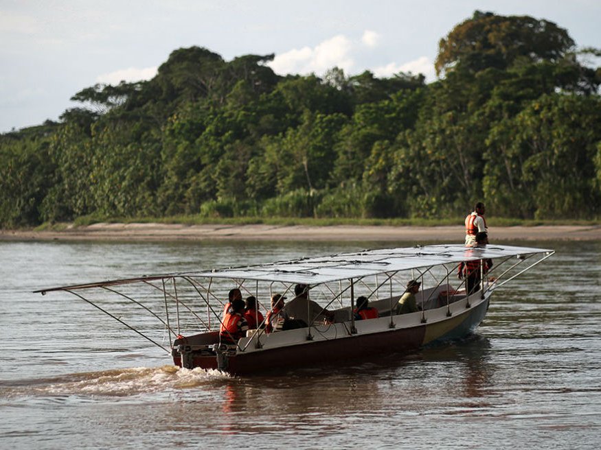Amazonía en canoa